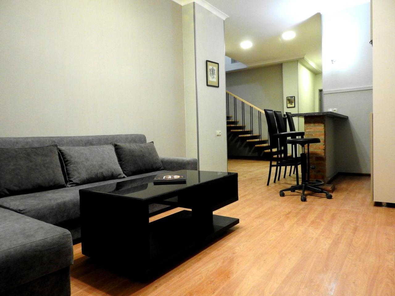 New Tbilisi Terrace Apartment ภายนอก รูปภาพ